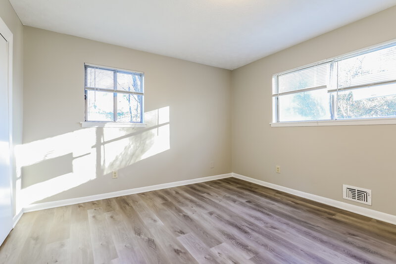 1,770/Mo, 8518 Avalon Dr Riverdale, GA 30274 Main Bedroom View