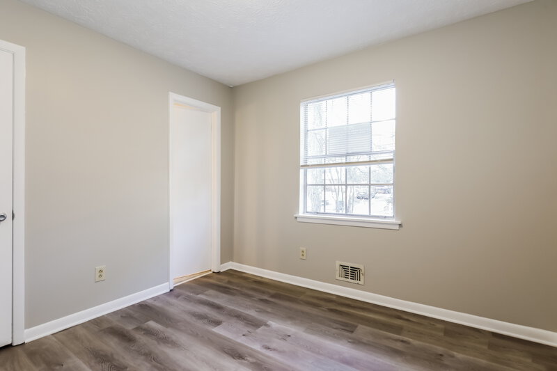 1,770/Mo, 8518 Avalon Dr Riverdale, GA 30274 Bedroom View 2