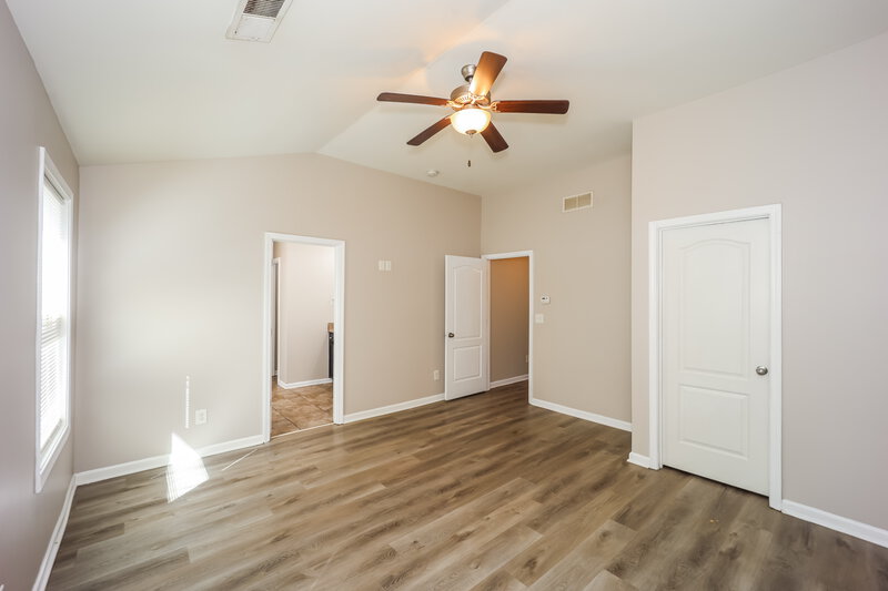 2,205/Mo, 6491 Splitpine Ct Atlanta, GA 30349 Main Bedroom View