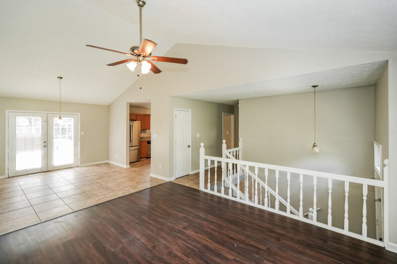 2,490/Mo, 3221 Jessica Dr Douglasville, GA 30135 Living Room View 2