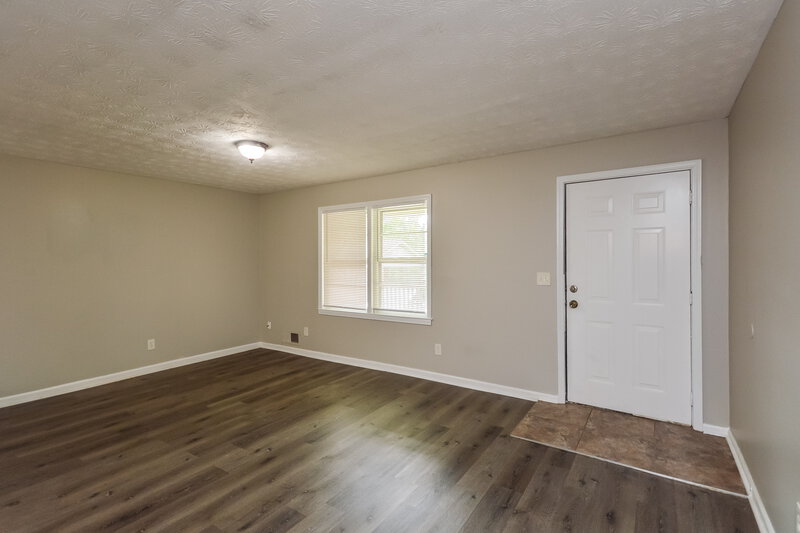 1,815/Mo, 1867 McCollum Rd SW Conyers, GA 30094 Living Room View 2