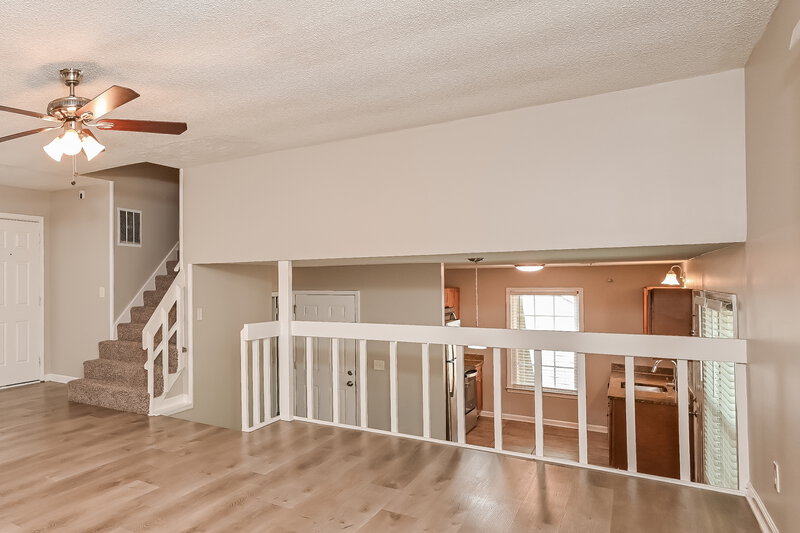 2,305/Mo, 2128 Summertown Dr NW Norcross, GA 30071 Living Room View 2