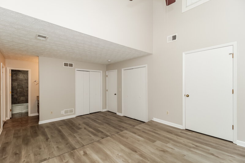 2,030/Mo, 4553 Kings Crossing Dr NE Kennesaw, GA 30144 Main Bedroom View