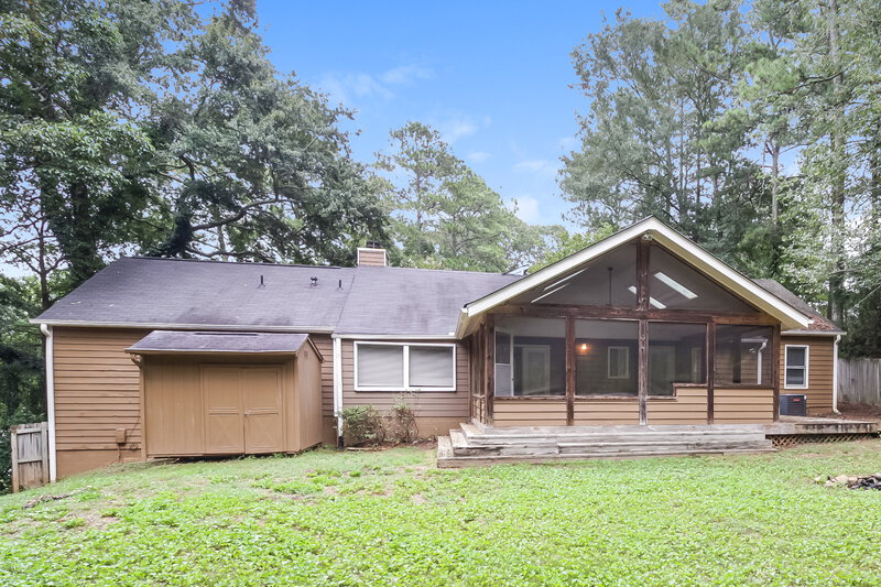 2,030/Mo, 4553 Kings Crossing Dr NE Kennesaw, GA 30144 Rear View