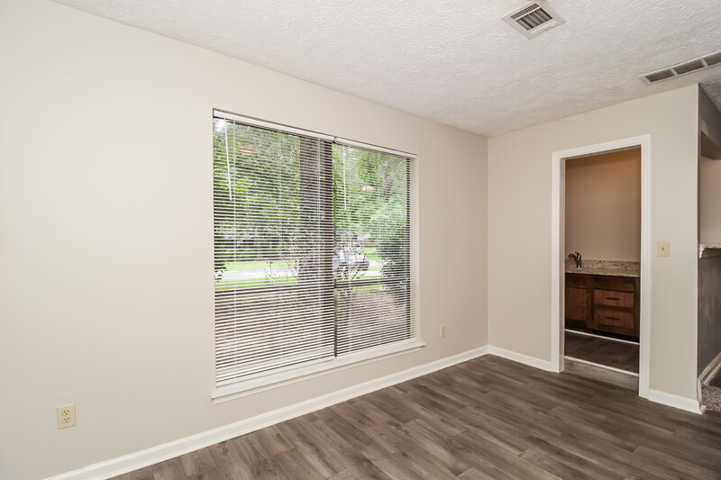 1,655/Mo, 8924 Wesley Pl Jonesboro, GA 30238 Dining Room View 2