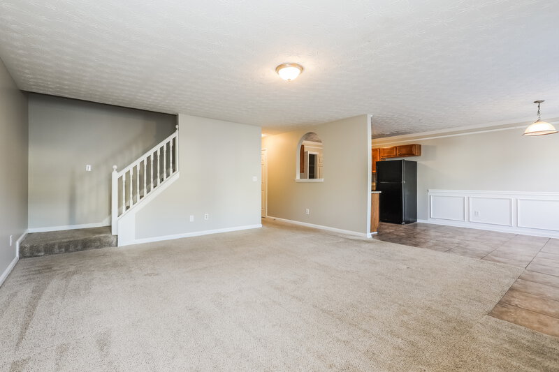 1,880/Mo, 2432 Wood Bend Ln Riverdale, GA 30296 Living Room View 2