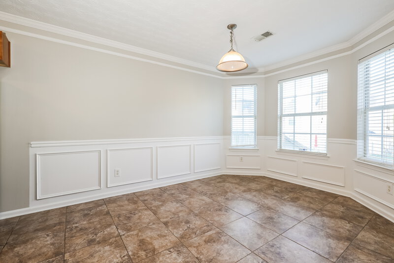 1,880/Mo, 2432 Wood Bend Ln Riverdale, GA 30296 Dining Room View