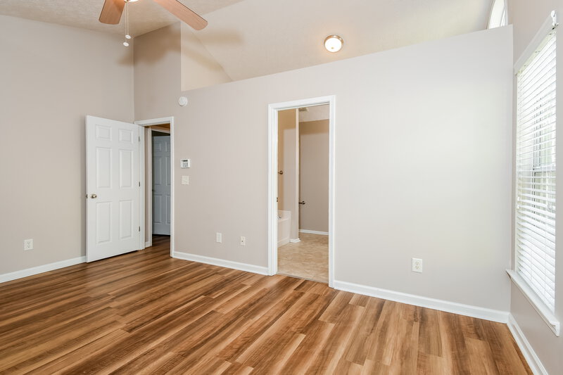 1,830/Mo, 9596 Lakeview Circle Union City, GA 30291 Main Bedroom View 2