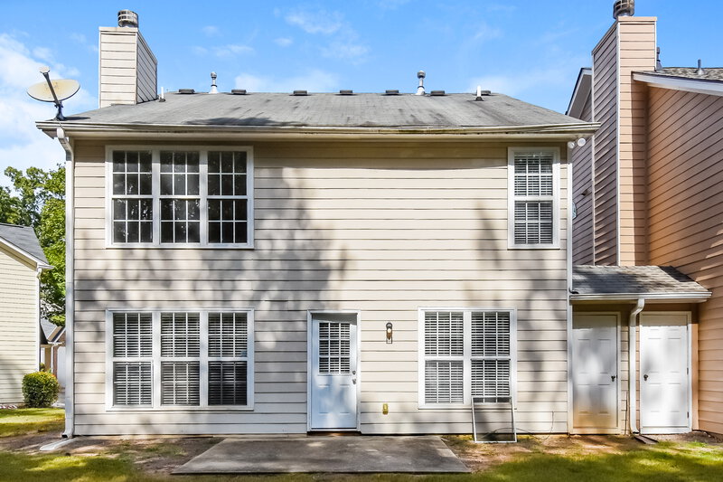 1,830/Mo, 9596 Lakeview Circle Union City, GA 30291 Rear View