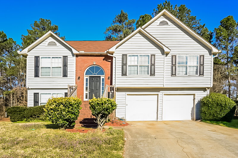 0/Mo, 3156 Ozmer Landing Decatur, GA 30034 External View