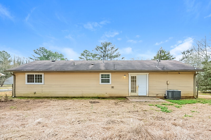 2,070/Mo, 164 Meadowlark Ln Jonesboro, GA 30236 Rear View