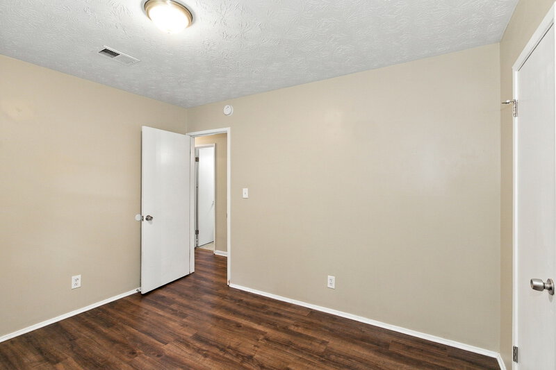 1,555/Mo, 6133 Fieldcrest Dr Morrow, GA 30260 Bedroom View