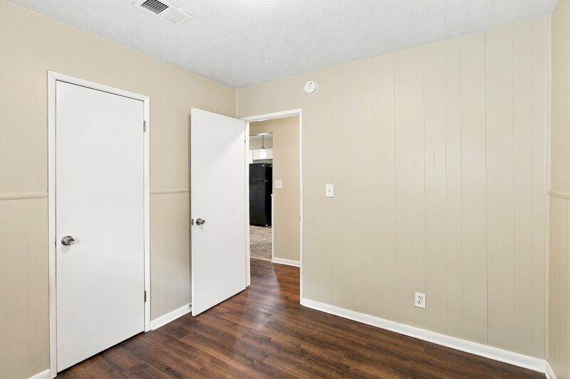 1,555/Mo, 6133 Fieldcrest Dr Morrow, GA 30260 Bedroom View 4