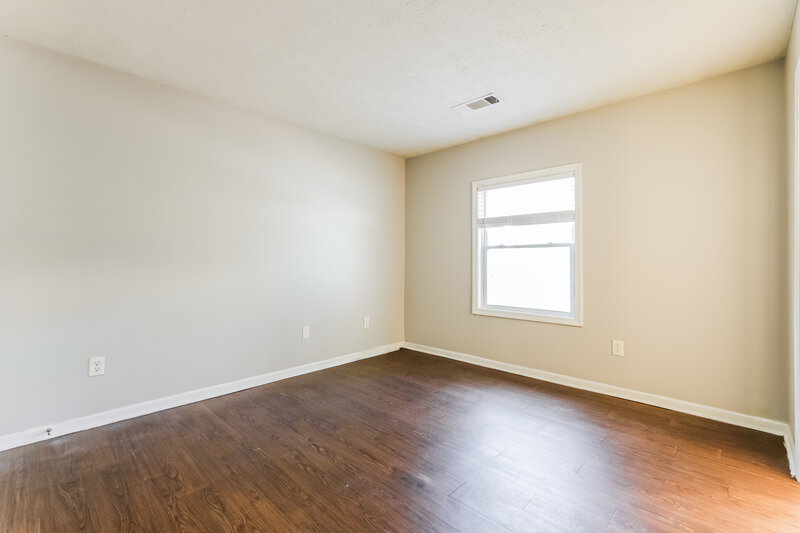 1,840/Mo, 660 Utoy Cir SW Atlanta, GA 30331 Main Bedroom View