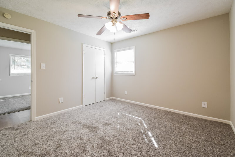 1,560/Mo, 1009 Forest Valley Dr SE Atlanta, GA 30354 Main Bedroom View 2
