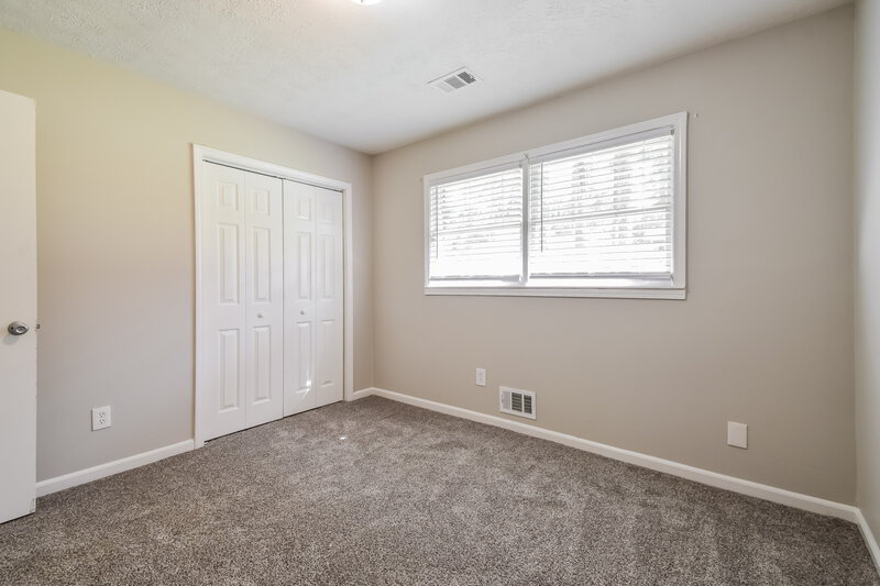 1,560/Mo, 1009 Forest Valley Dr SE Atlanta, GA 30354 Bedroom View