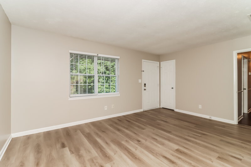 1,545/Mo, 3244 Stone Ct Douglasville, GA 30134 Living Room View 2