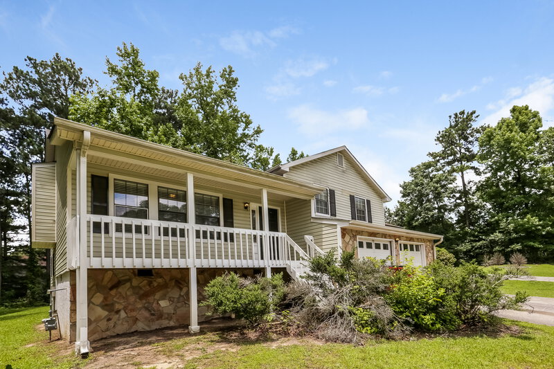 1,985/Mo, 900 Turtle Bend Ln College Park, GA 30349 Front View 2