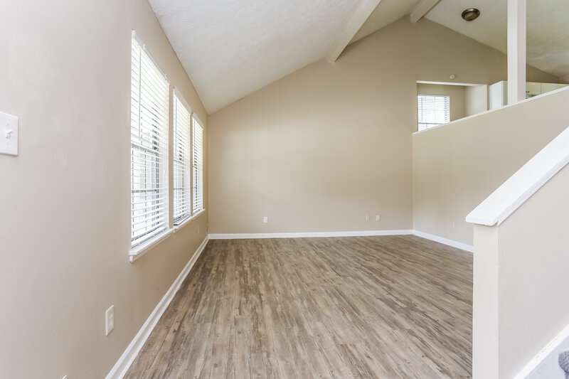 1,985/Mo, 900 Turtle Bend Ln College Park, GA 30349 Living Room View