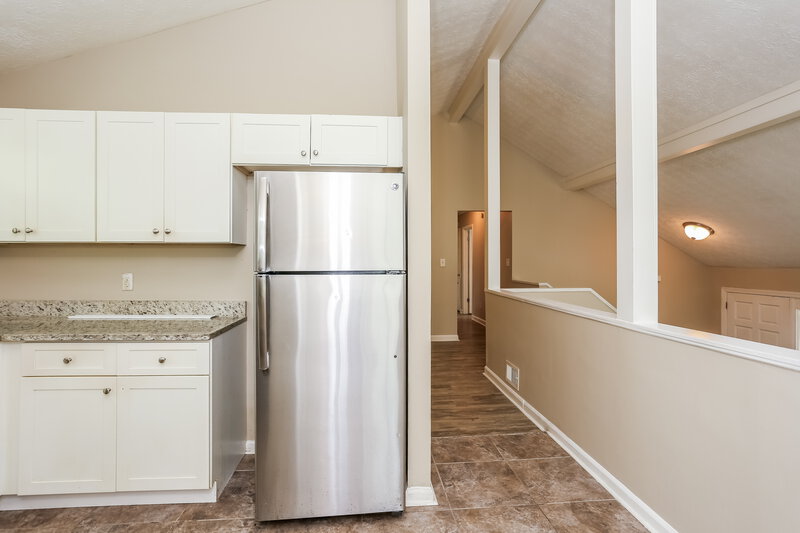 1,985/Mo, 900 Turtle Bend Ln College Park, GA 30349 Kitchen View 4