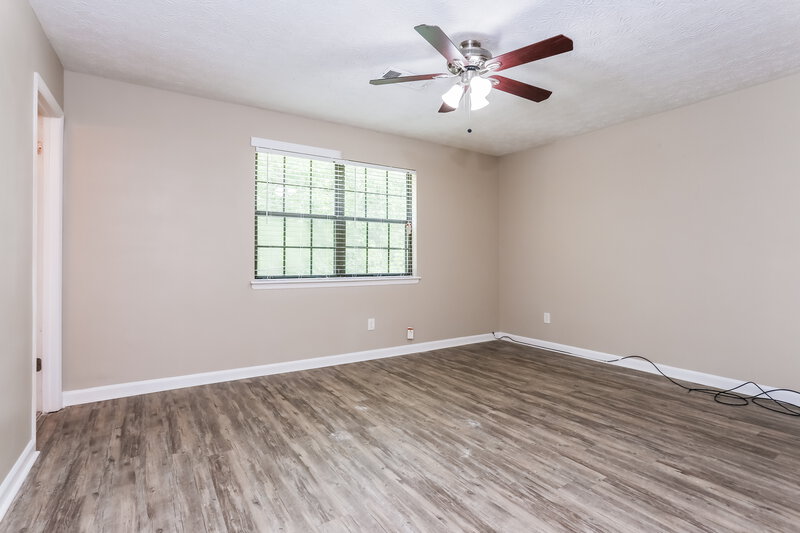 1,985/Mo, 900 Turtle Bend Ln College Park, GA 30349 Main Bedroom View
