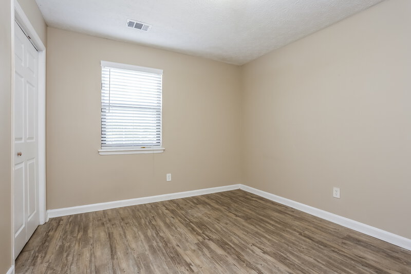 1,985/Mo, 900 Turtle Bend Ln College Park, GA 30349 Bedroom View 5