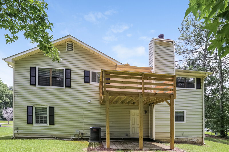 1,985/Mo, 900 Turtle Bend Ln College Park, GA 30349 Rear View 2