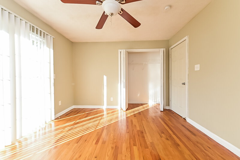 1,550/Mo, 90 Glenn Burnie Dr Stockbridge, GA 30281 Main Bedroom View 3