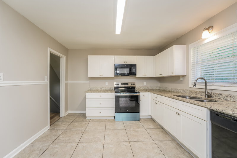 2,135/Mo, 1412 Idlewood Rd Tucker, GA 30084 Misc View 4