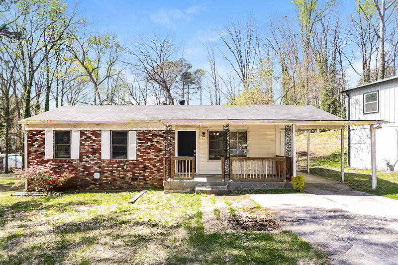 0/Mo, 891 Kennesaw Dr Forest Park, GA 30297 External View