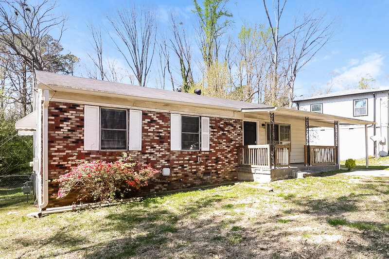 0/Mo, 891 Kennesaw Dr Forest Park, GA 30297 Front View