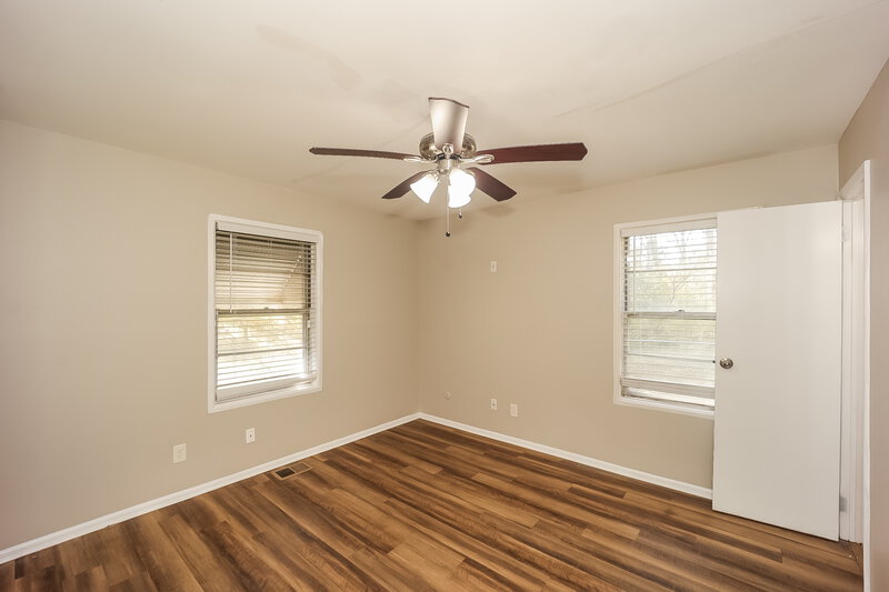 0/Mo, 891 Kennesaw Dr Forest Park, GA 30297 Main Bedroom View