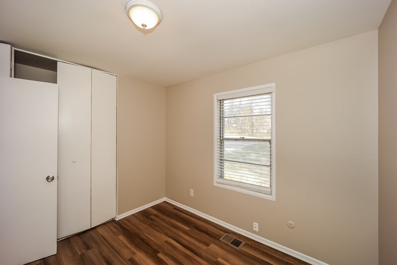 0/Mo, 891 Kennesaw Dr Forest Park, GA 30297 Bedroom View 2