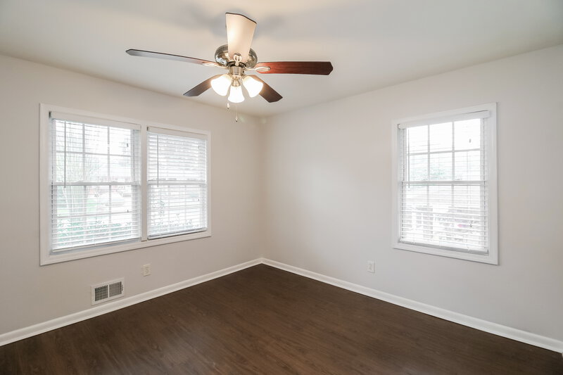 1,570/Mo, 8310 Hilltop Rd Jonesboro, GA 30236 Main Bedroom View