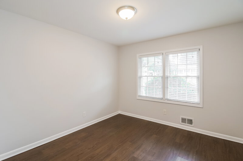 1,570/Mo, 8310 Hilltop Rd Jonesboro, GA 30236 Bedroom View