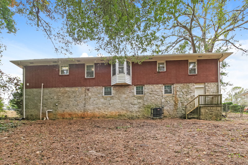 1,570/Mo, 8310 Hilltop Rd Jonesboro, GA 30236 Rear View