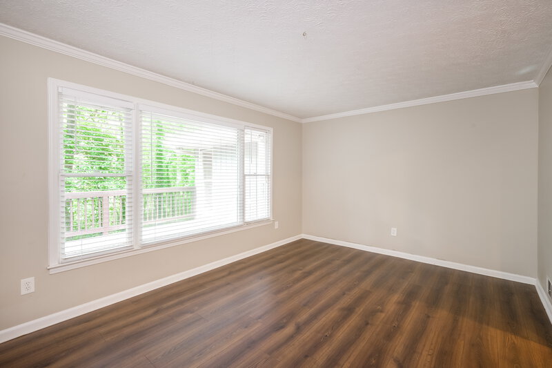 2,830/Mo, 4765 Banner Elk Dr Stone Mountain, GA 30083 Family Room View