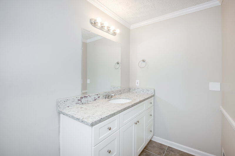 2,830/Mo, 4765 Banner Elk Dr Stone Mountain, GA 30083 Bathroom View