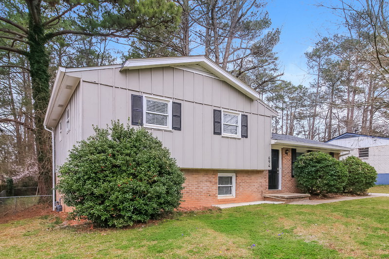 1,855/Mo, 694 Dixon Rd Jonesboro, GA 30238 Misc View