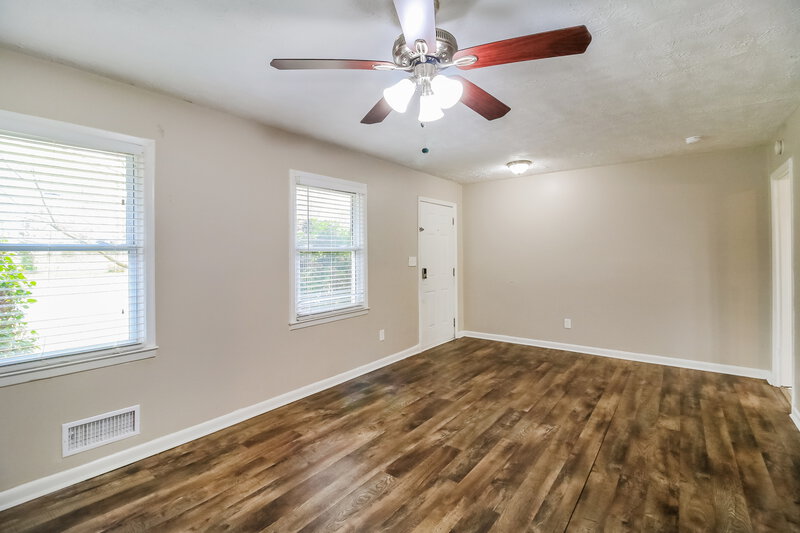 1,855/Mo, 694 Dixon Rd Jonesboro, GA 30238 Misc View 3