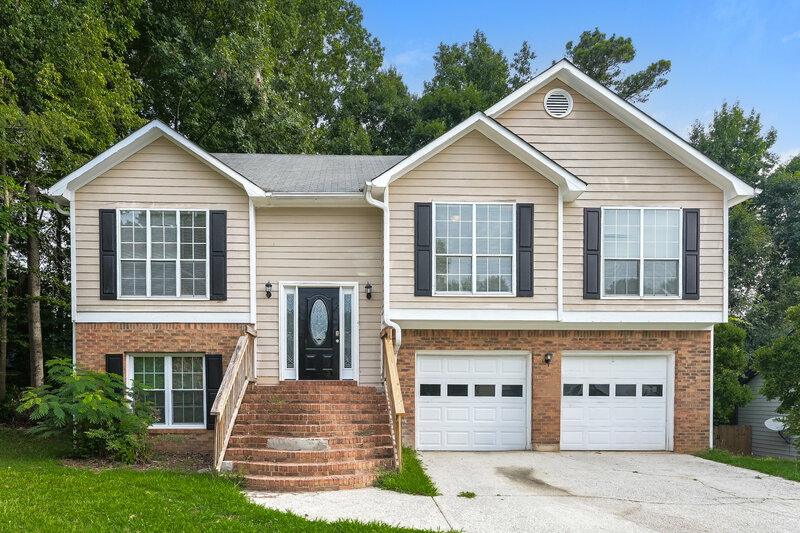 2,470/Mo, 2526 Riverwood Spg Ellenwood, GA 30294 External View