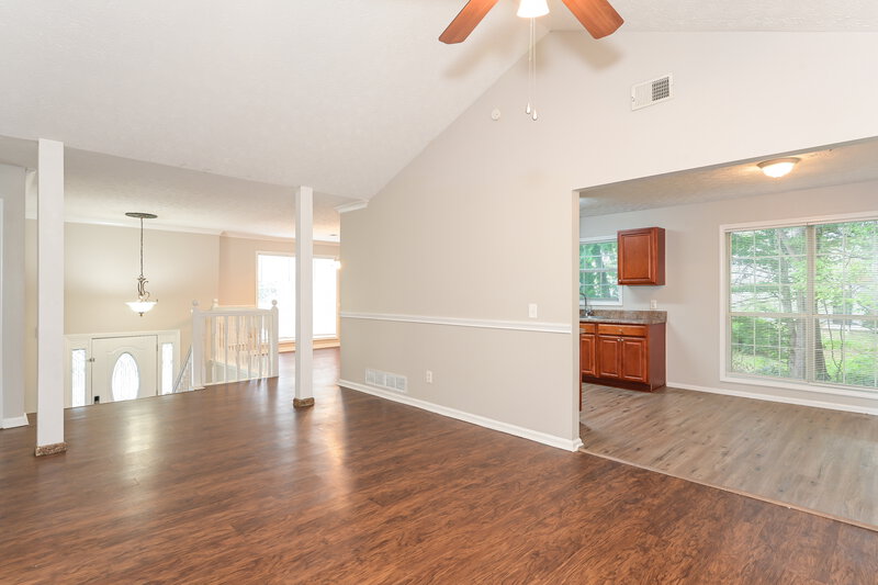 2,505/Mo, 2526 Riverwood Spg Ellenwood, GA 30294 Living Room View 2