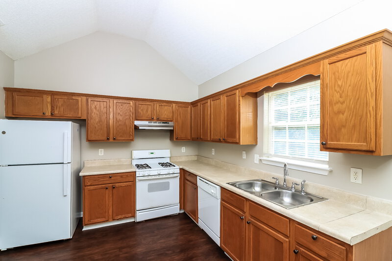 2,470/Mo, 109 Belle Chase Dallas, GA 30157 Kitchen View