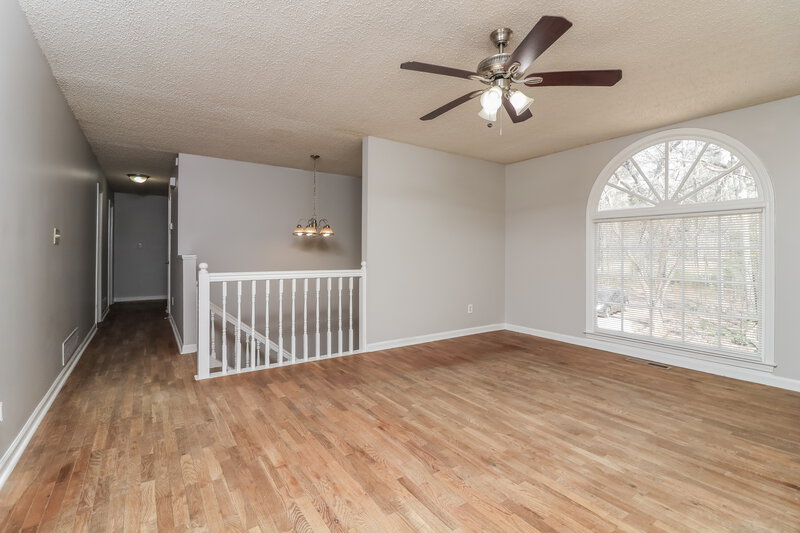 1,760/Mo, 550 Austin Bridge Rd Douglasville, GA 30134 Living Room View 4