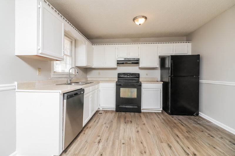 1,760/Mo, 550 Austin Bridge Rd Douglasville, GA 30134 Kitchen View