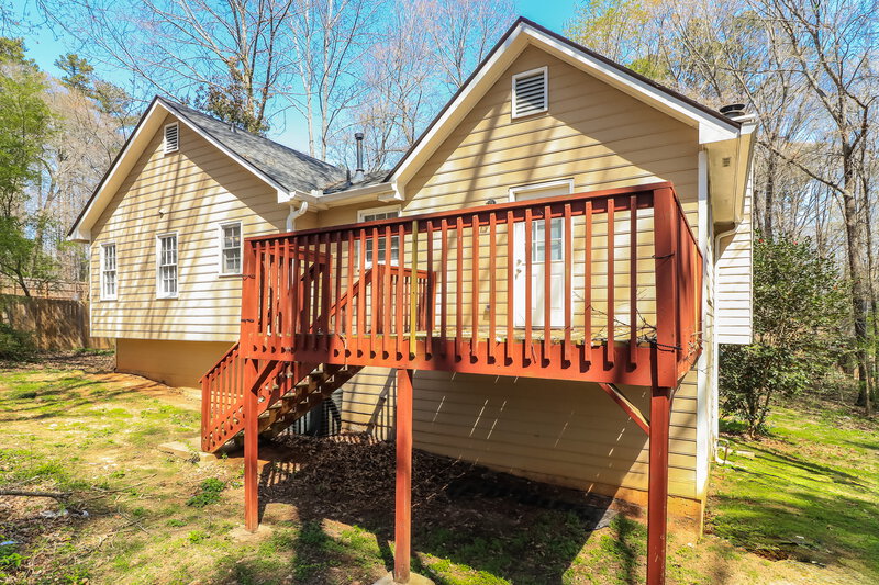 1,760/Mo, 550 Austin Bridge Rd Douglasville, GA 30134 Rear View