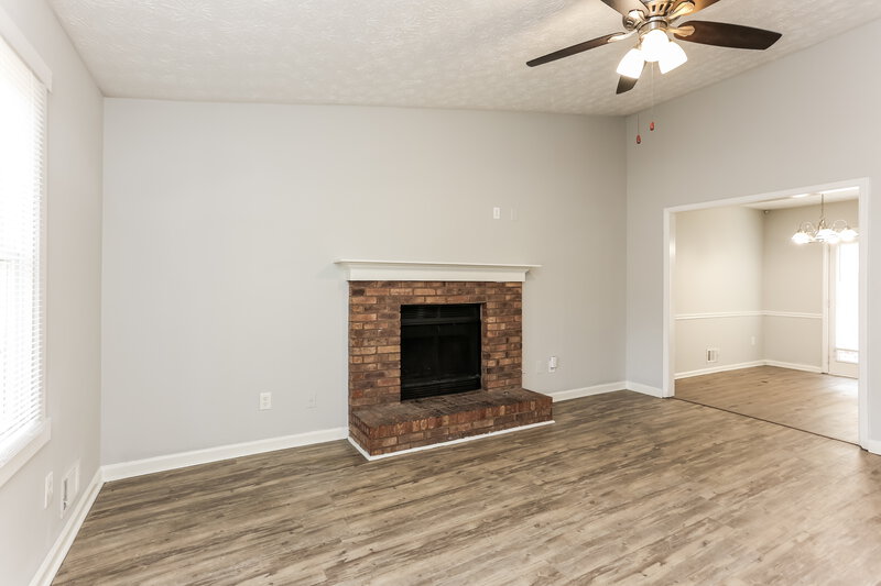 1,760/Mo, 308 Winchester Ct Ellenwood, GA 30294 Living Room View 2