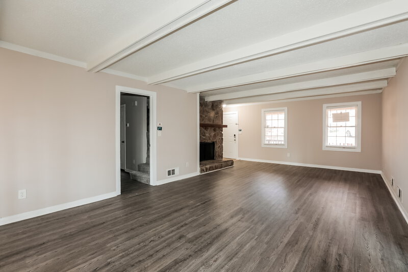 2,840/Mo, 1401 OVERWOOD Trace Snellville, GA 30078 Living Room View