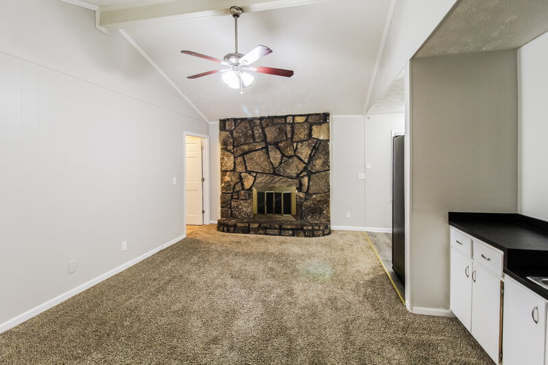 2,850/Mo, 188 REGAL Drive Lawrenceville, GA 30046 Living Room View