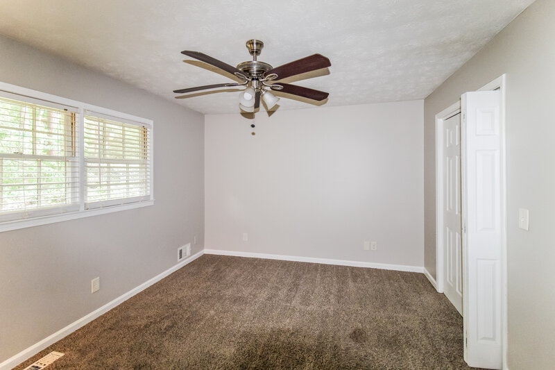 2,850/Mo, 188 REGAL Drive Lawrenceville, GA 30046 Main Bedroom View
